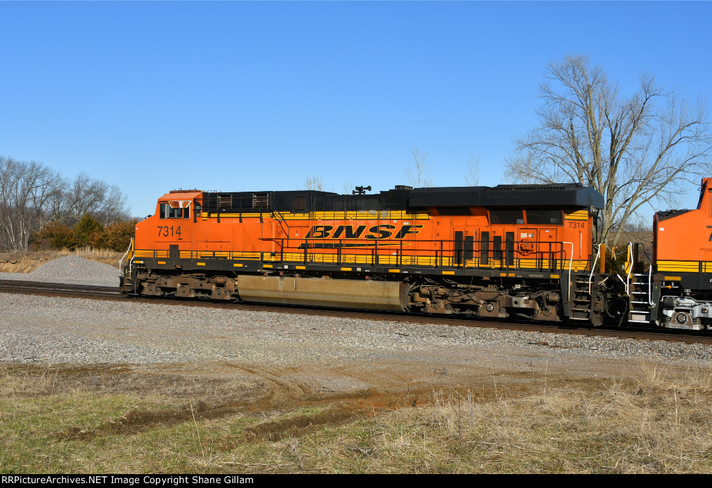 BNSF 7314 Roster shot